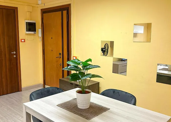 Residenza Gardenie - Vicina Metro Apartment *